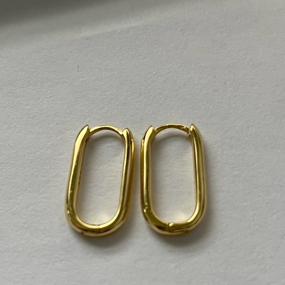 Studs medium oval hoops - Picture 2 of 3